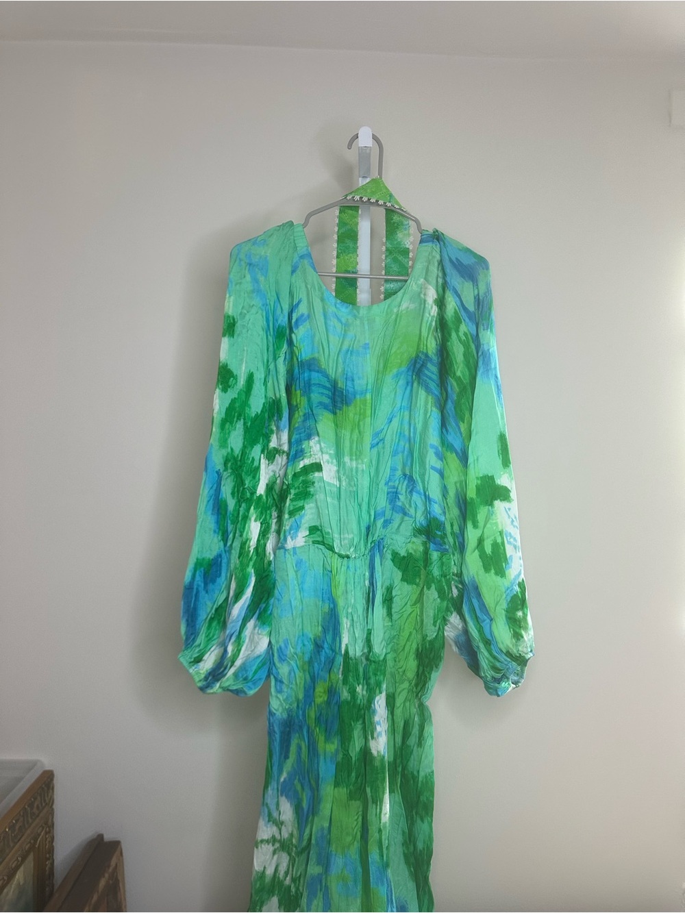 HEMANT & NANDITA Blue Green Abstract Print Maxi Dress with Beaded Neckline - Picture 5 of 9